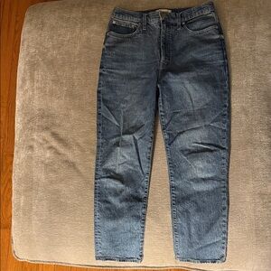 Madewell women’s Straight Blue Jeans